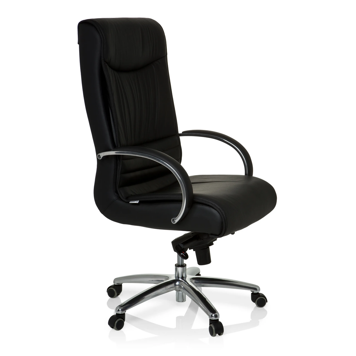 Schwarzer Drehstuhl XXL F 400 aus Leder mit Fußkreuz und fünf Rollen von hjh OFFICE – 360-Grad-Ansicht (schräge Frontansicht 60°)