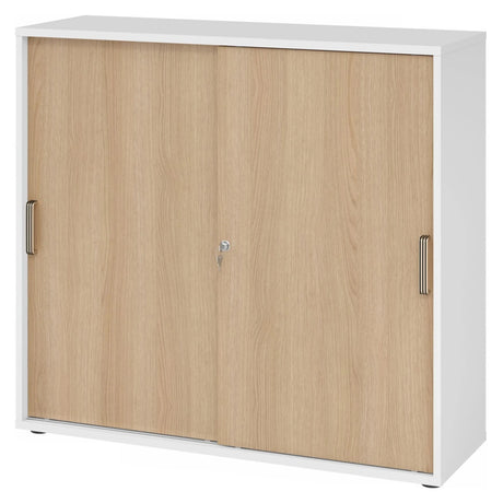 Schiebetürenschrank BETA S 1753S in Weiß und Eiche mit silbernen Streifengriffen von hjh OFFICE PRO