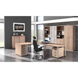L-förmiger Schreibtisch HILO 12 S in Asteiche mit zwei Rollcontainern und Bürostuhl von hjh OFFICE PRO