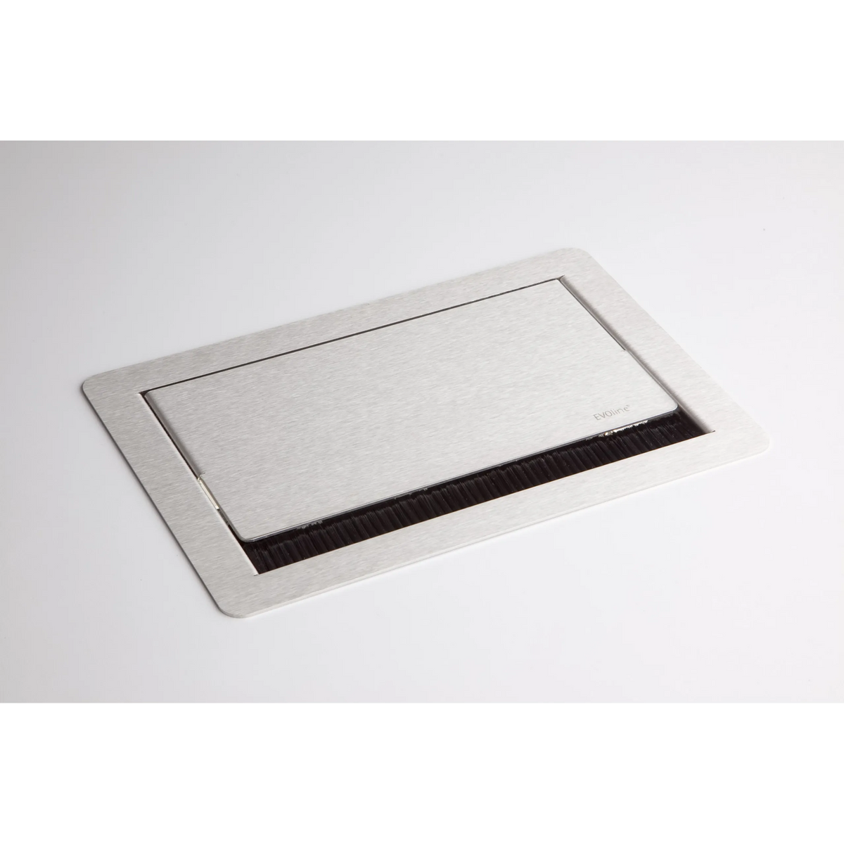 Silberne Steckdosenleiste des Zubehörs ELDATA1 mit Bürstenleiste und Klappdeckel von hjh OFFICE PRO